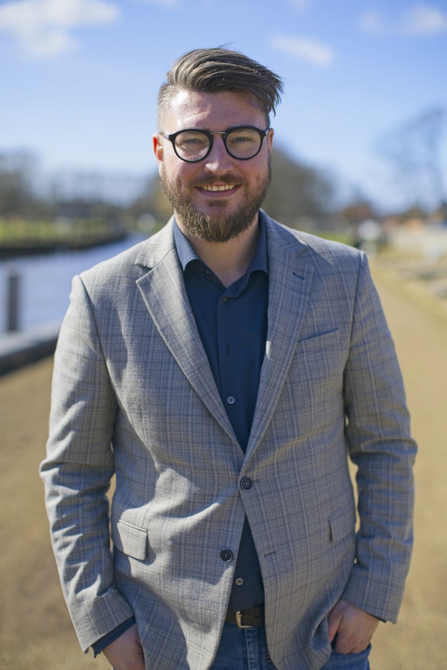 Indehaver & Ejendomsmægler MDE Kasper  Koldkjær Skov Hindborg